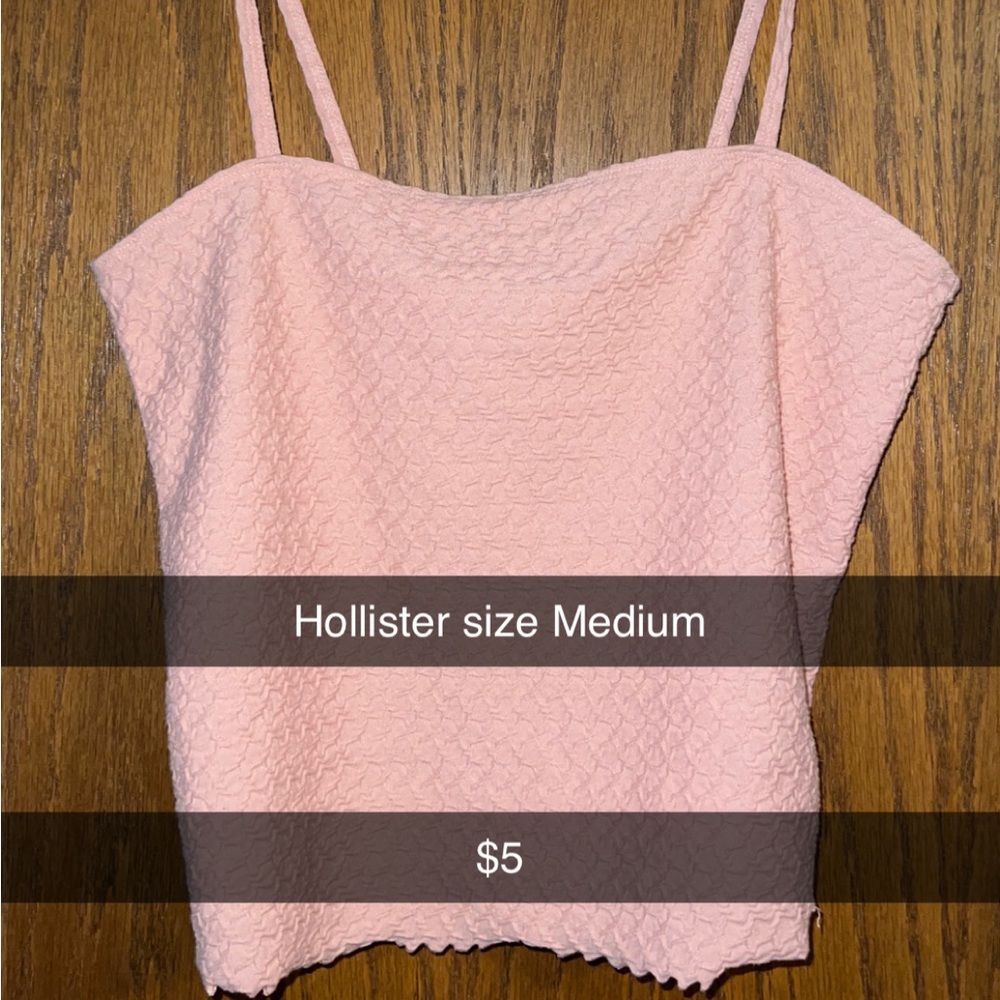 Hollister crop top